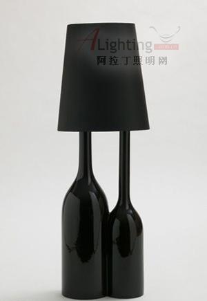 倍加艺术气息的香槟陶瓷灯(图)