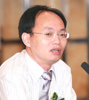 董斌:上海可以成高端品牌中心(图)