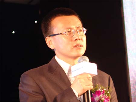 李兴钢:给2008筑巢(图)